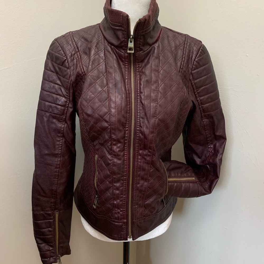 GUESS | Burgundy Faux Leather Quilted Jacket Small